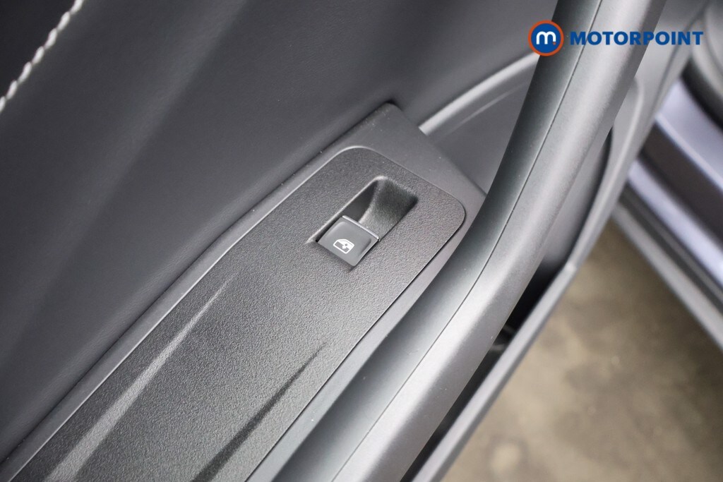 Used Volkswagen T-Roc for sale - 77604320: Photo 40