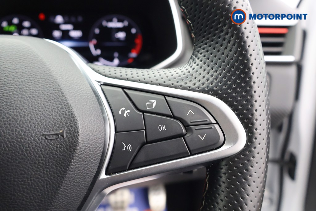 Used Renault Clio 2023 for sale - 77297672: Photo 11