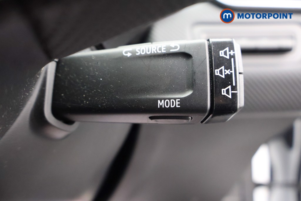 Used Renault Clio 2023 for sale - 77297672: Photo 15