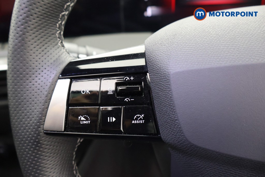 Used Vauxhall Astra 2024 for sale - 76209703: Photo 10