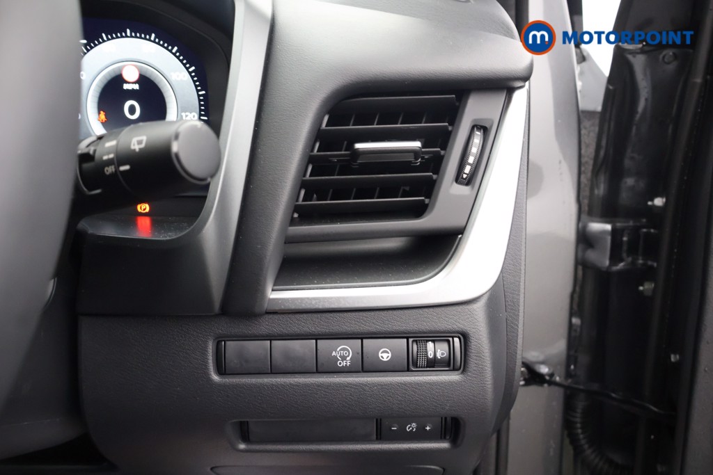 Used Nissan Qashqai 2025 for sale - 77354924: Photo 15