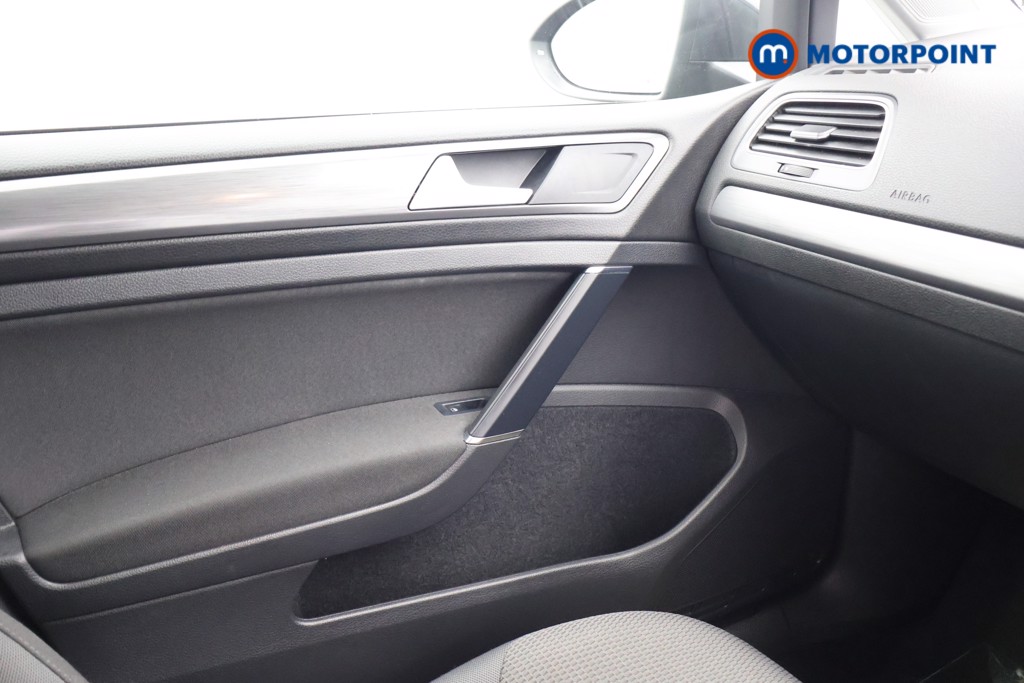 Used Volkswagen Golf 2021 for sale - 76819503: Photo 21