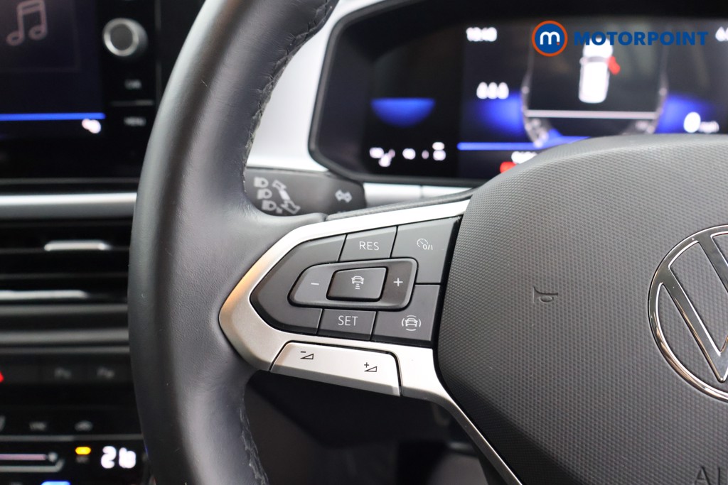 Used Volkswagen T-Roc 2022 for sale - 76984966: Photo 10