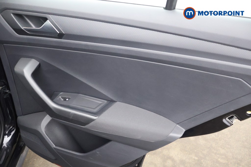 Used Volkswagen T-Roc 2022 for sale - 76984966: Photo 27