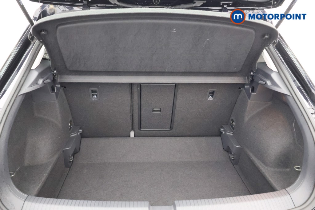 Used Volkswagen T-Roc 2022 for sale - 76984966: Photo 30