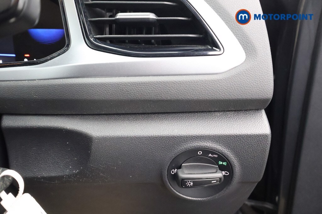 Used Volkswagen T-Roc 2022 for sale - 77128414: Photo 15