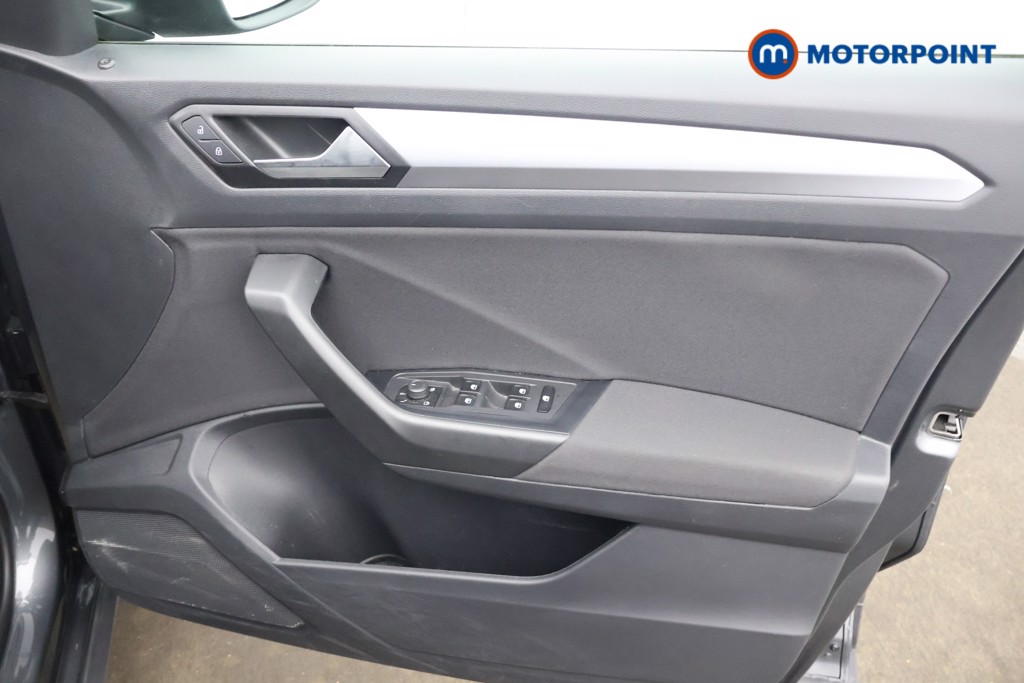 Used Volkswagen T-Roc 2022 for sale - 77128414: Photo 20