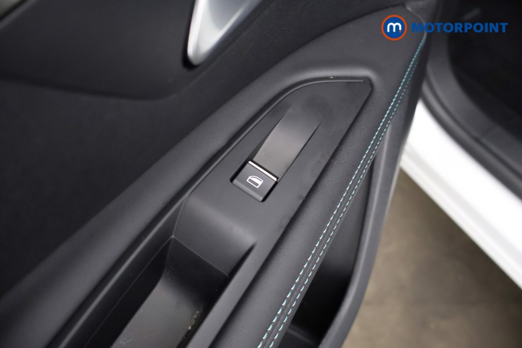 Used Peugeot 3008 2023 for sale - 77760011: Photo 41