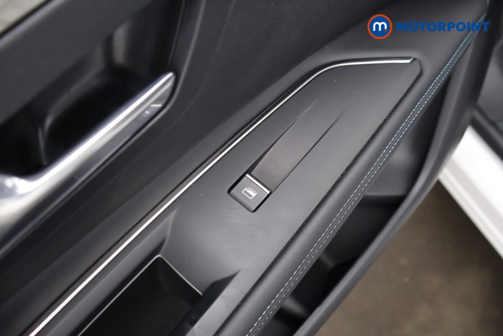 Used Peugeot 3008 2023 for sale - 77760011: Photo 43