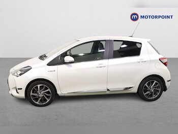 Used Toyota Yaris 2017 for sale - 77918845: Photo