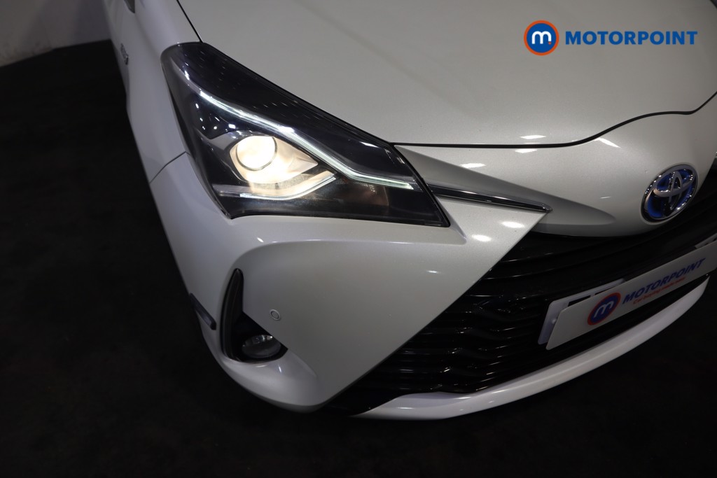 Used Toyota Yaris 2017 for sale - 77918845: Photo 51