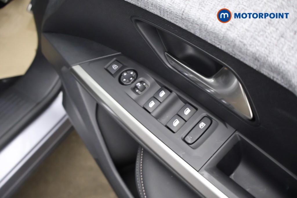 Used Peugeot 5008 2025 for sale - 78039870: Photo 28