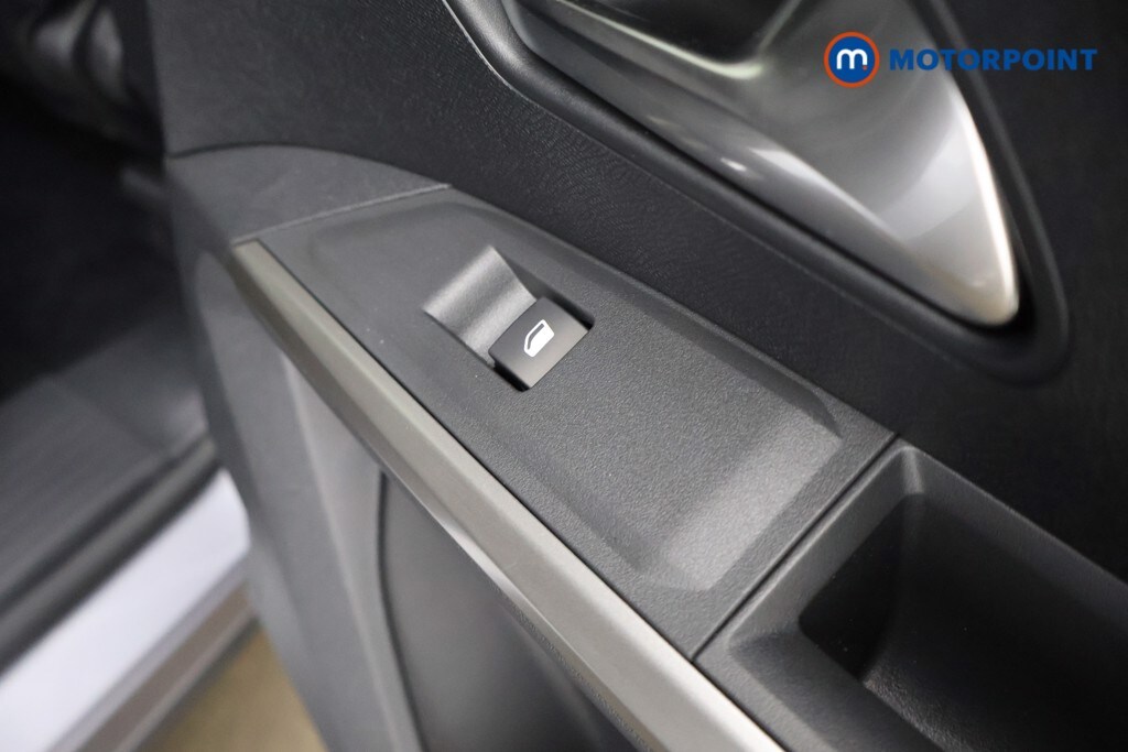 Used Peugeot 5008 2025 for sale - 78039870: Photo 33