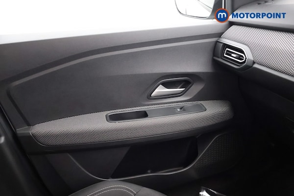Used Dacia Jogger 2023 for sale - 76303355: Photo 19
