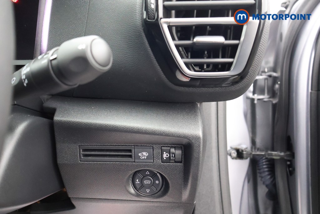 Used Citroen C4 2023 for sale - 76949401: Photo 15