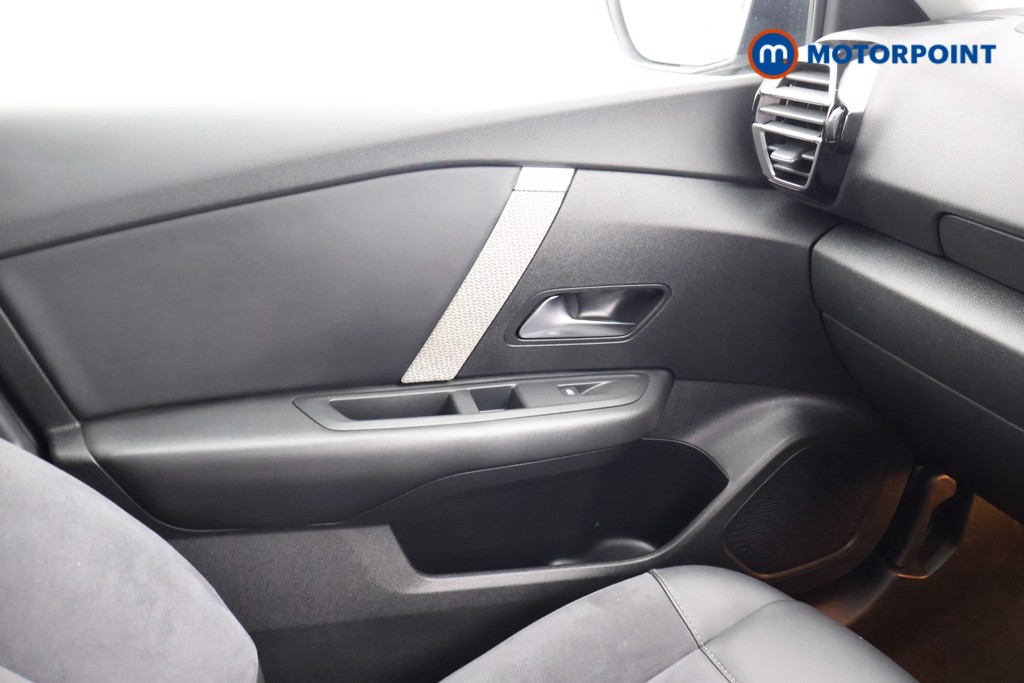 Used Citroen C4 2023 for sale - 76949401: Photo 19