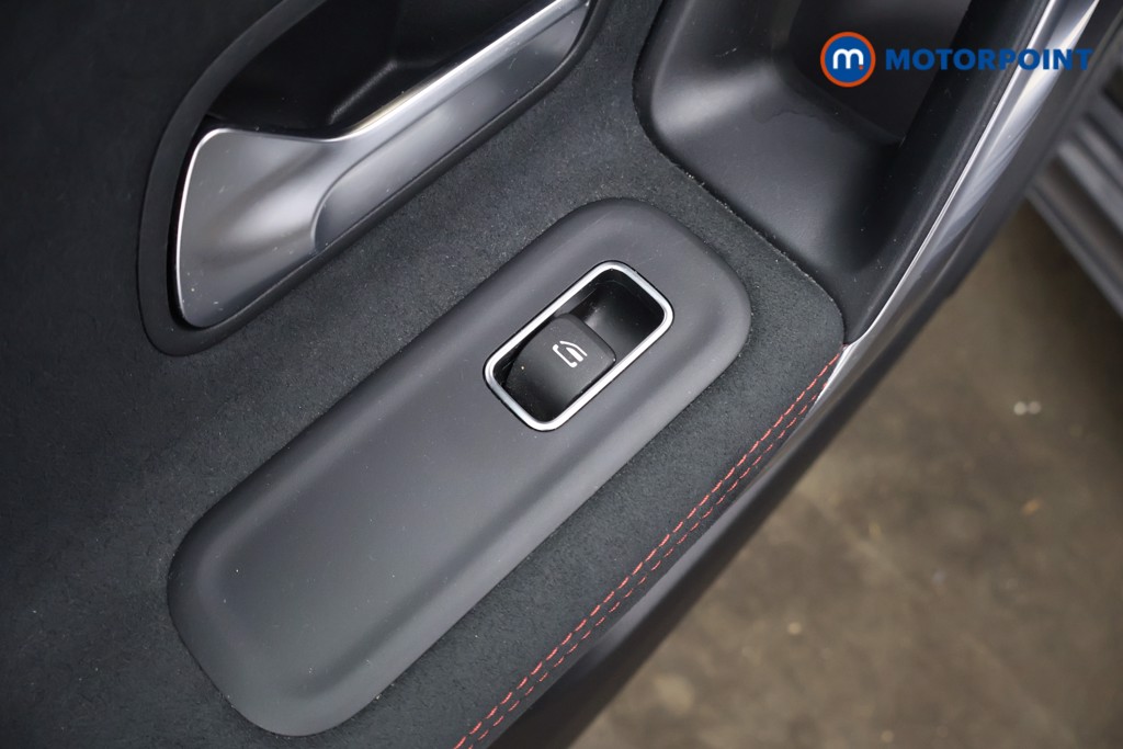 Used Mercedes-Benz A-Class 2018 for sale - 78153289: Photo 41