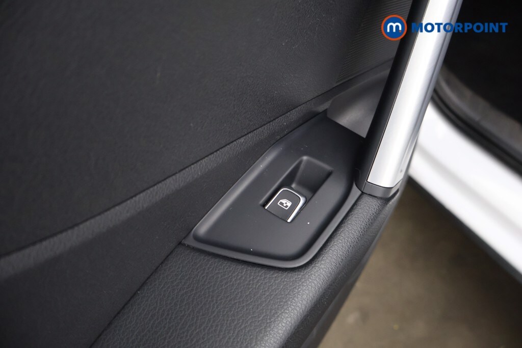 Used Audi Q2 for sale - 77760180: Photo 43