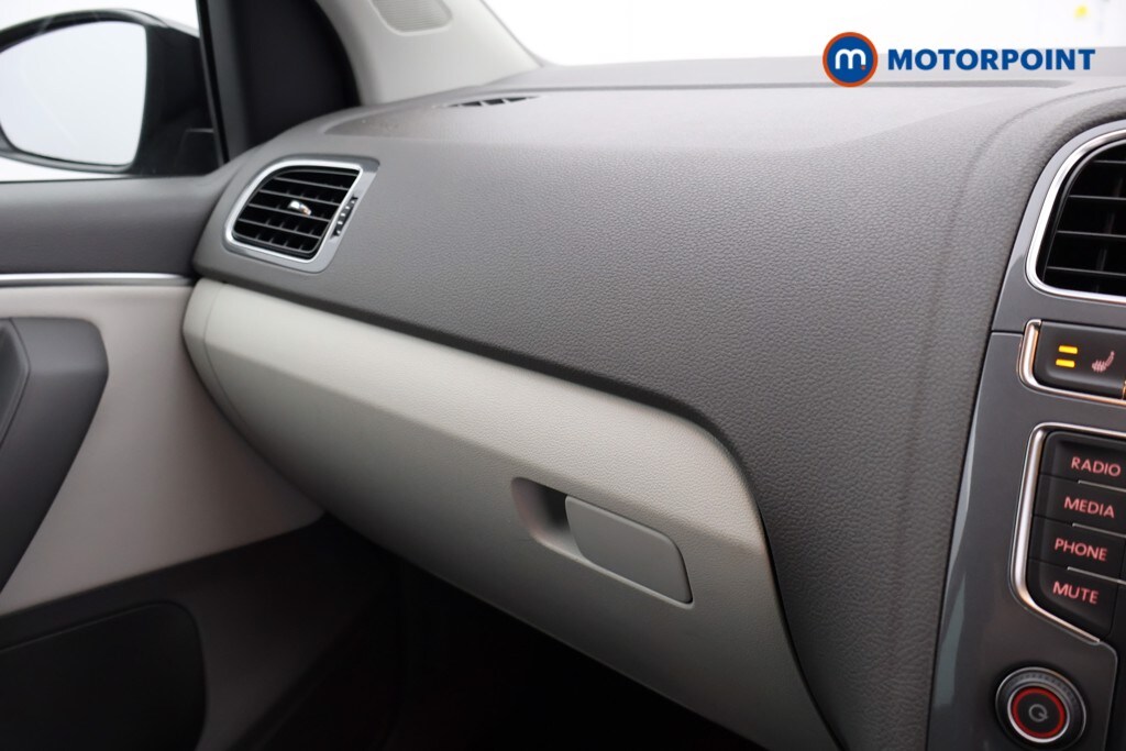 Used Volkswagen Polo 2015 for sale - 77998008: Photo 25