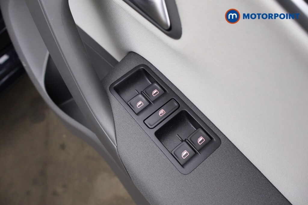 Used Volkswagen Polo 2015 for sale - 77998008: Photo 29