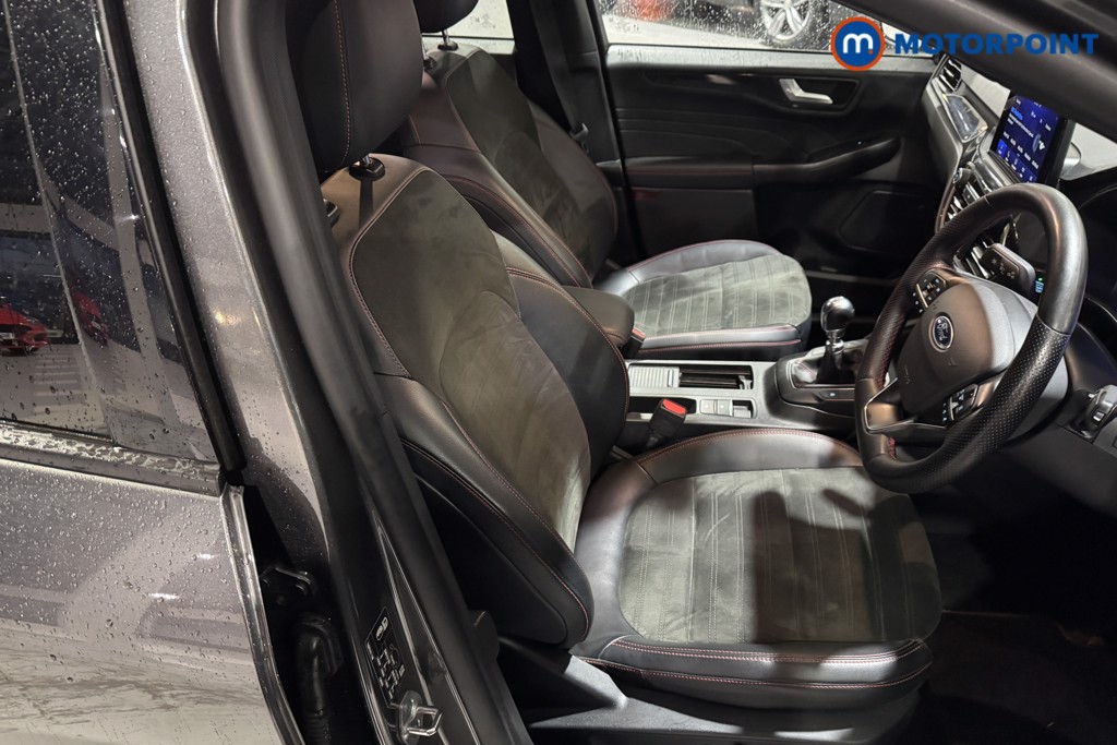 Used Ford Kuga 2023 for sale - 76949337: Photo 15