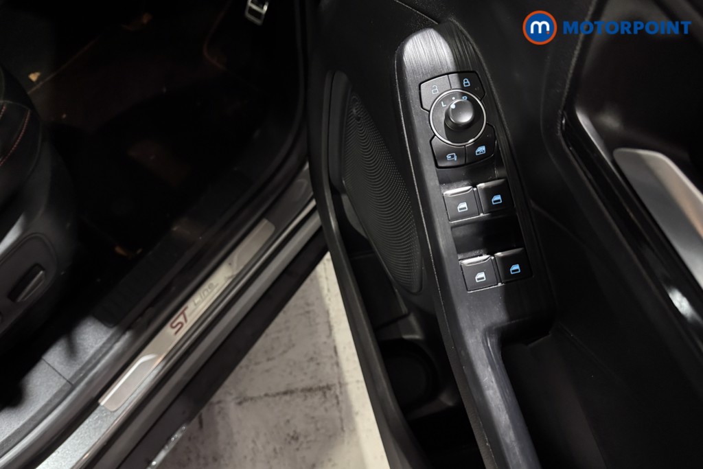 Used Ford Kuga 2023 for sale - 76949337: Photo 17