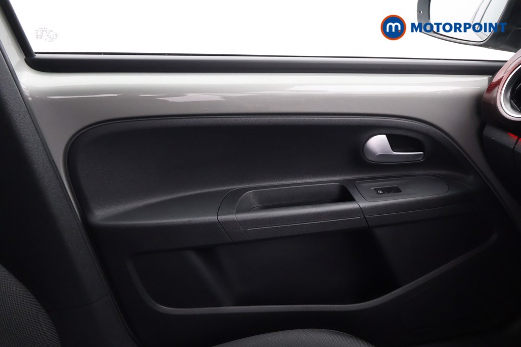 Used Volkswagen up! for sale - 77324154: Photo 15