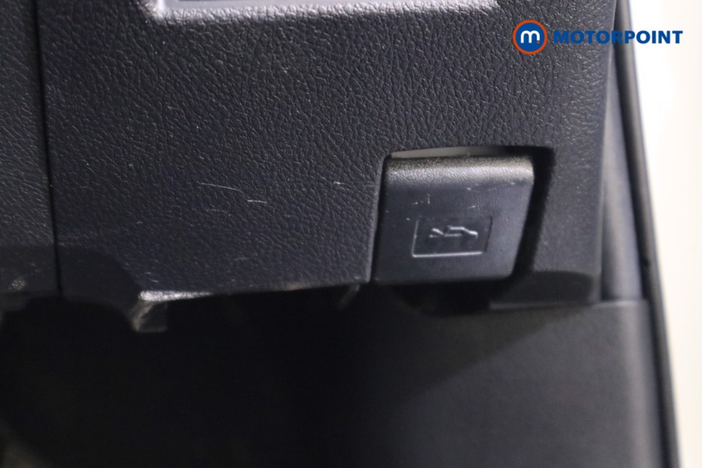 Used Toyota Yaris 2017 for sale - 78132016: Photo 21