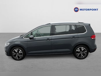 Used Volkswagen Touran 2023 for sale - 78654508: Photo