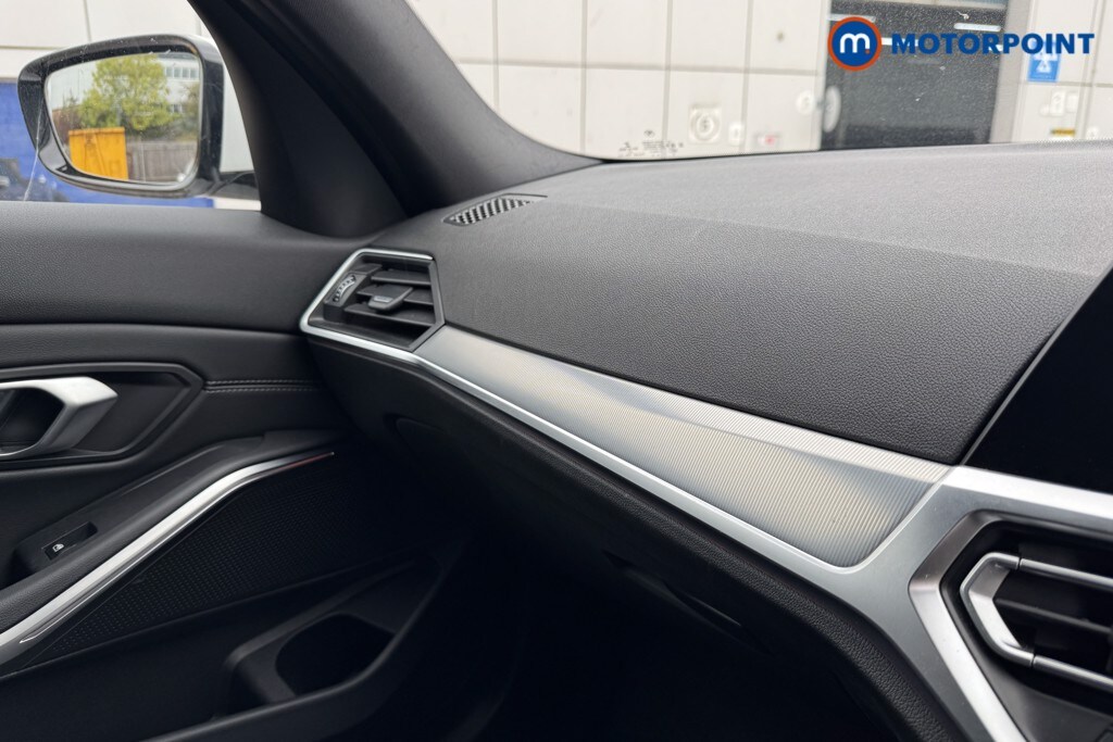 Used BMW 3 Series 2021 for sale - 76196899: Photo 26