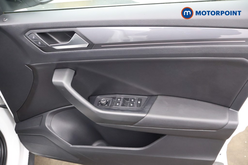 Used Volkswagen T-Roc 2022 for sale - 78122179: Photo 19