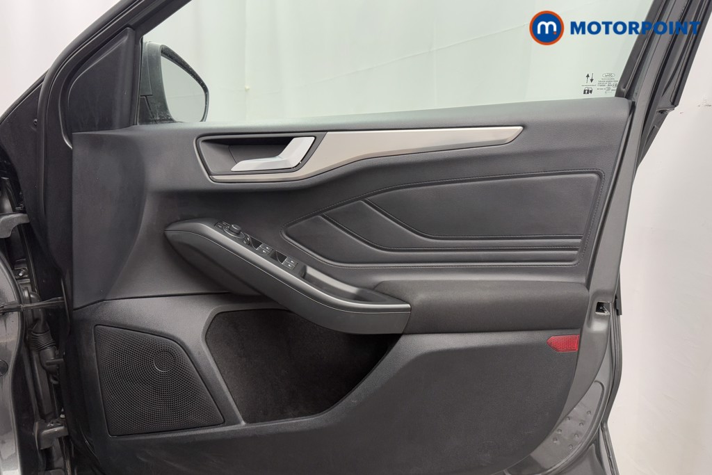 Used Ford Focus 2023 for sale - 76367176: Photo 25