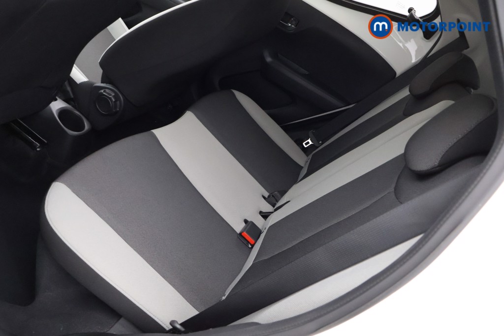 Used Toyota AYGO 2018 for sale - 78144976: Photo 31