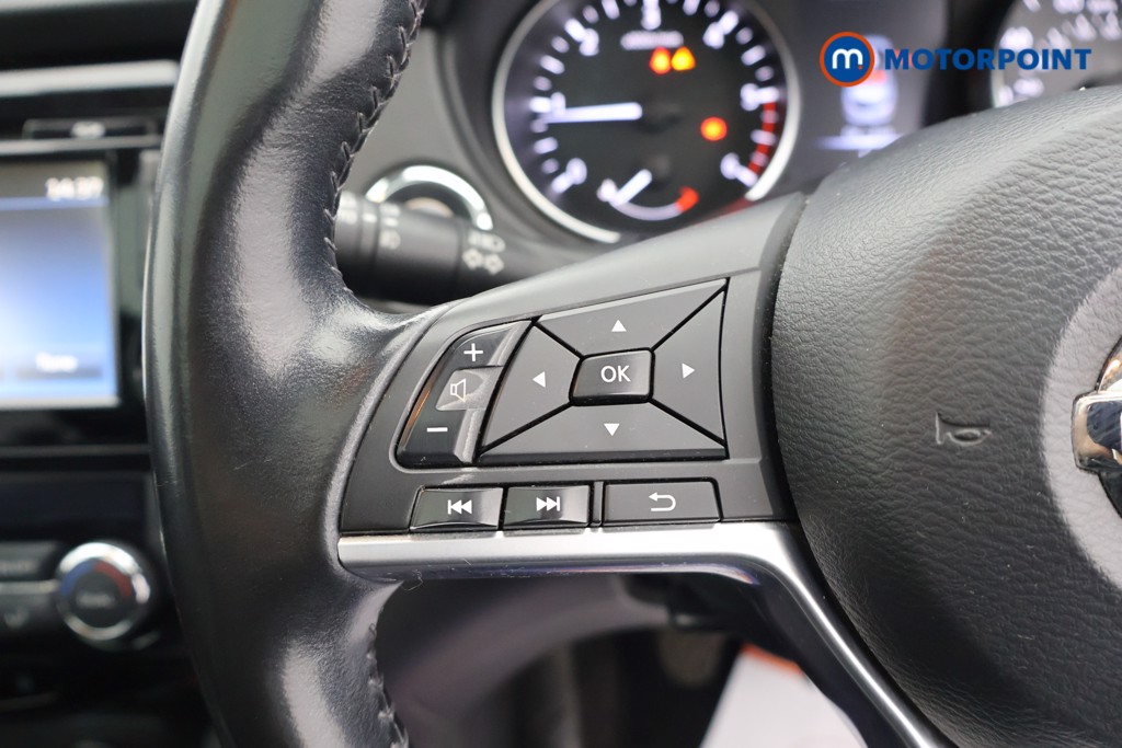 Used Nissan Qashqai 2018 for sale - 77324078: Photo 15