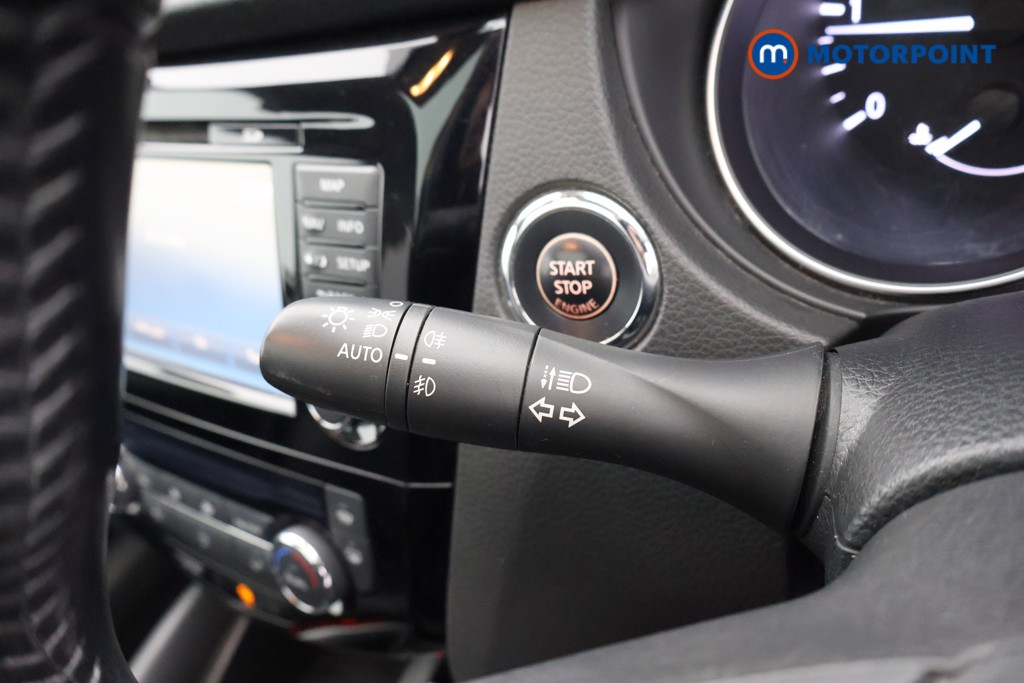 Used Nissan Qashqai 2018 for sale - 77324078: Photo 18