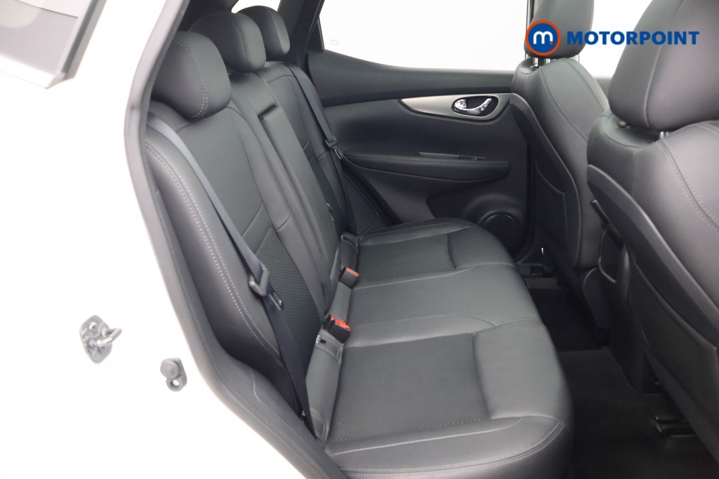 Used Nissan Qashqai 2018 for sale - 77324078: Photo 39