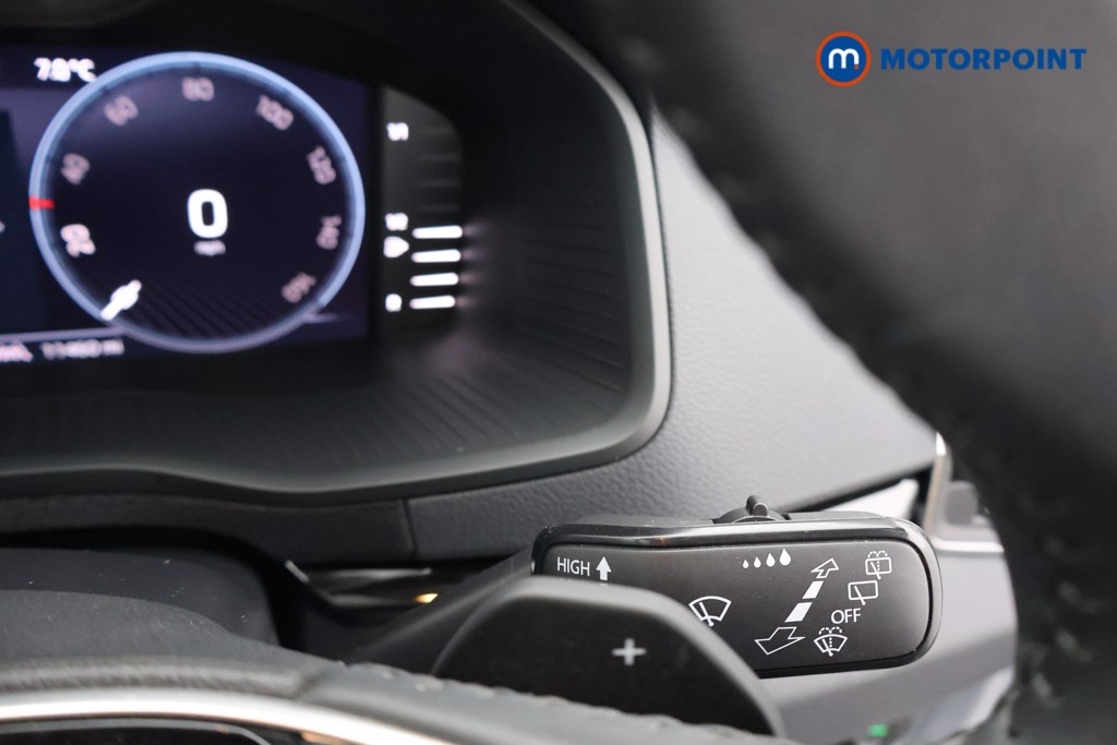 Used Skoda Karoq 2025 for sale - 77340482: Photo 14