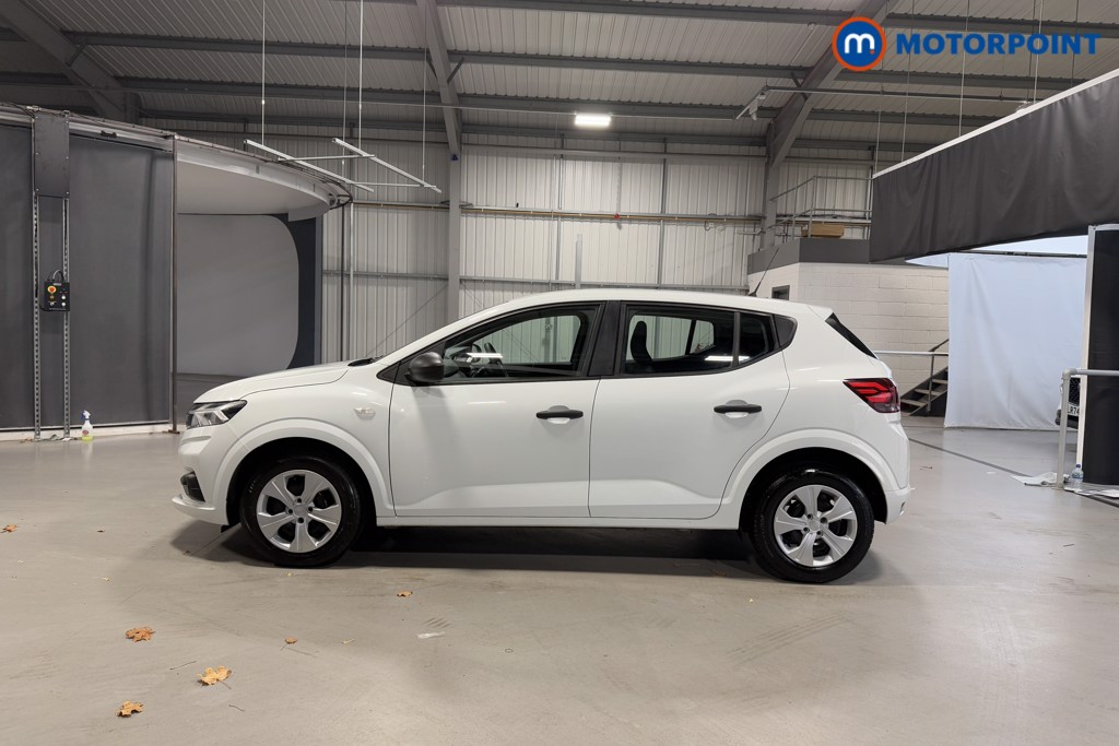 Used Dacia Sandero 2023 for sale - 76545619: Photo 4