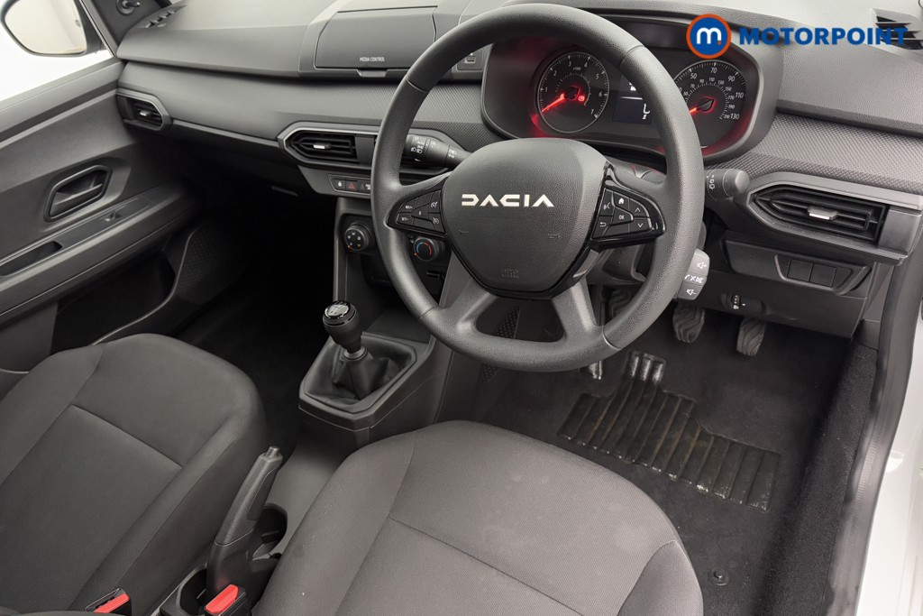 Used Dacia Sandero 2023 for sale - 76545619: Photo 8