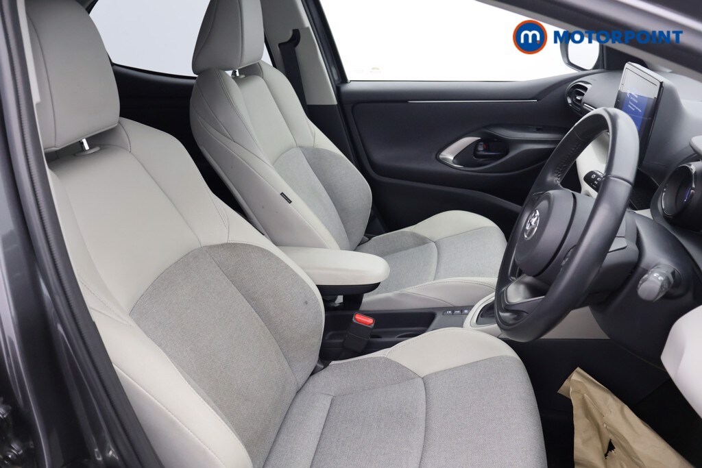 Used Toyota Yaris 2023 for sale - 77563600: Photo 21