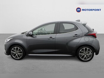 Used Toyota Yaris 2023 for sale - 77563600: Photo