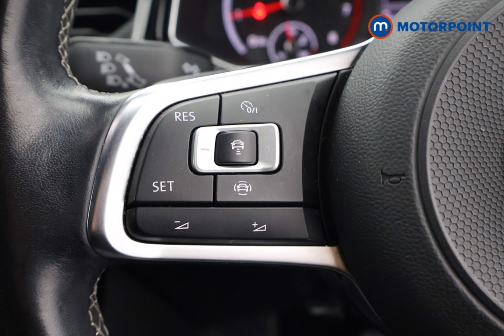 Used Volkswagen T-Roc 2021 for sale - 76638249: Photo 10