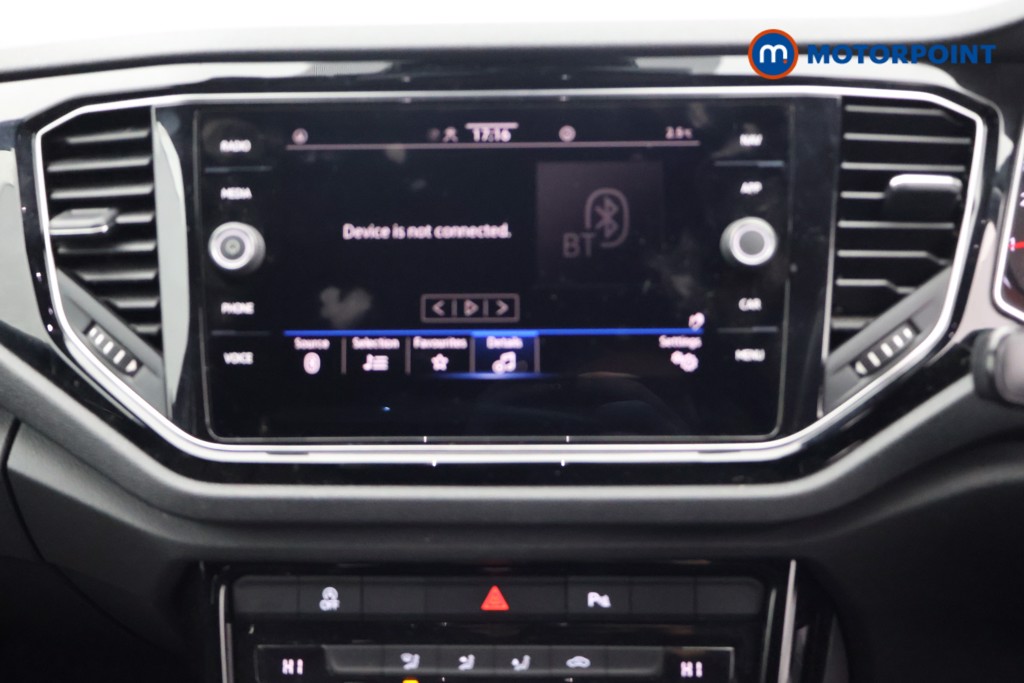 Used Volkswagen T-Roc 2021 for sale - 76638249: Photo 13