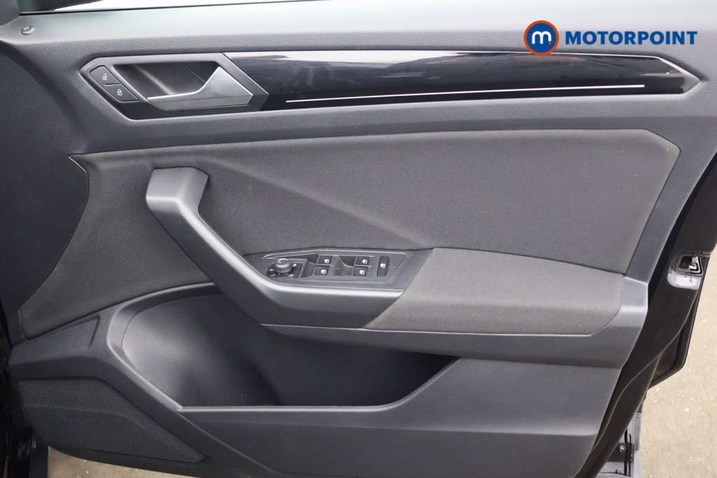 Used Volkswagen T-Roc 2021 for sale - 76638249: Photo 18