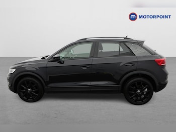 Used Volkswagen T-Roc 2021 for sale - 76638249: Photo