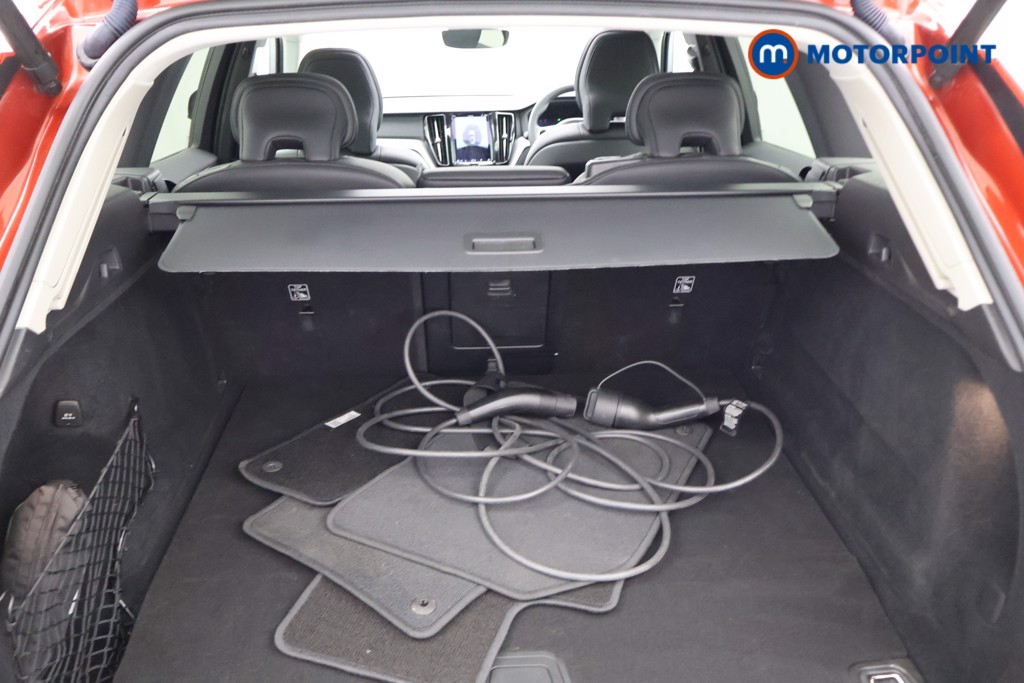 Used Volvo XC60 2022 for sale - 76980245: Photo 31