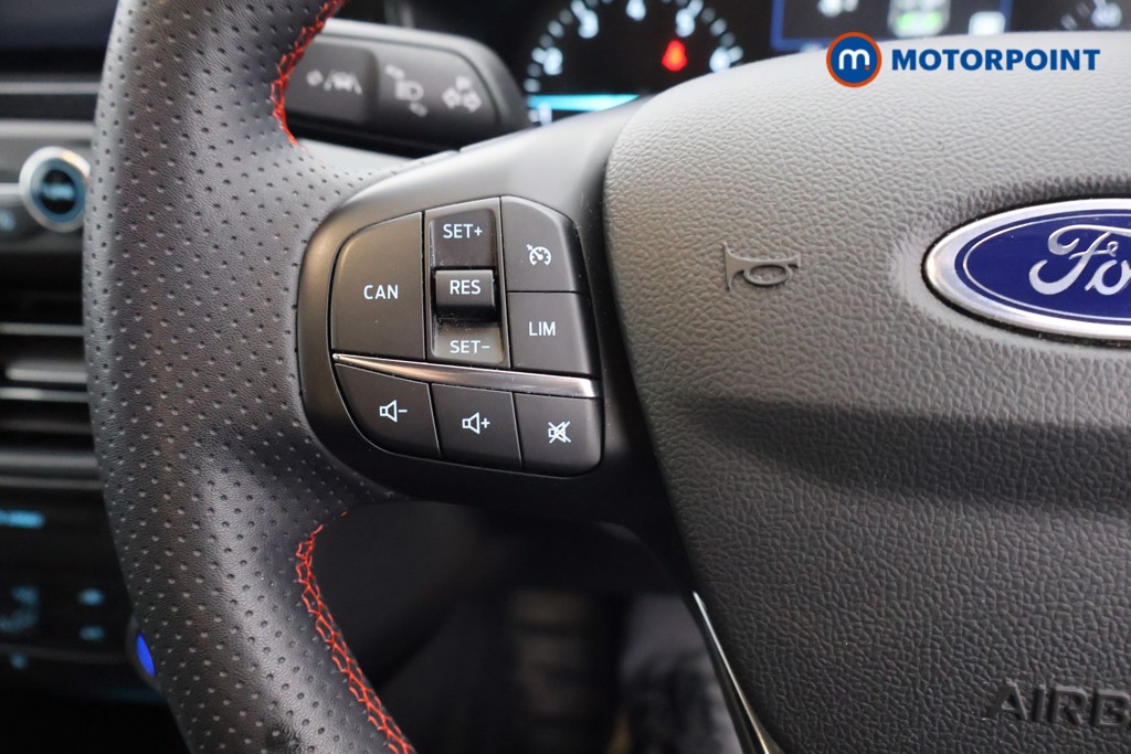 Used Ford Focus 2022 for sale - 76782629: Photo 10