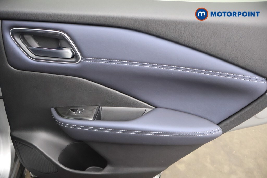 Used Nissan Qashqai for sale - 77830992: Photo 24