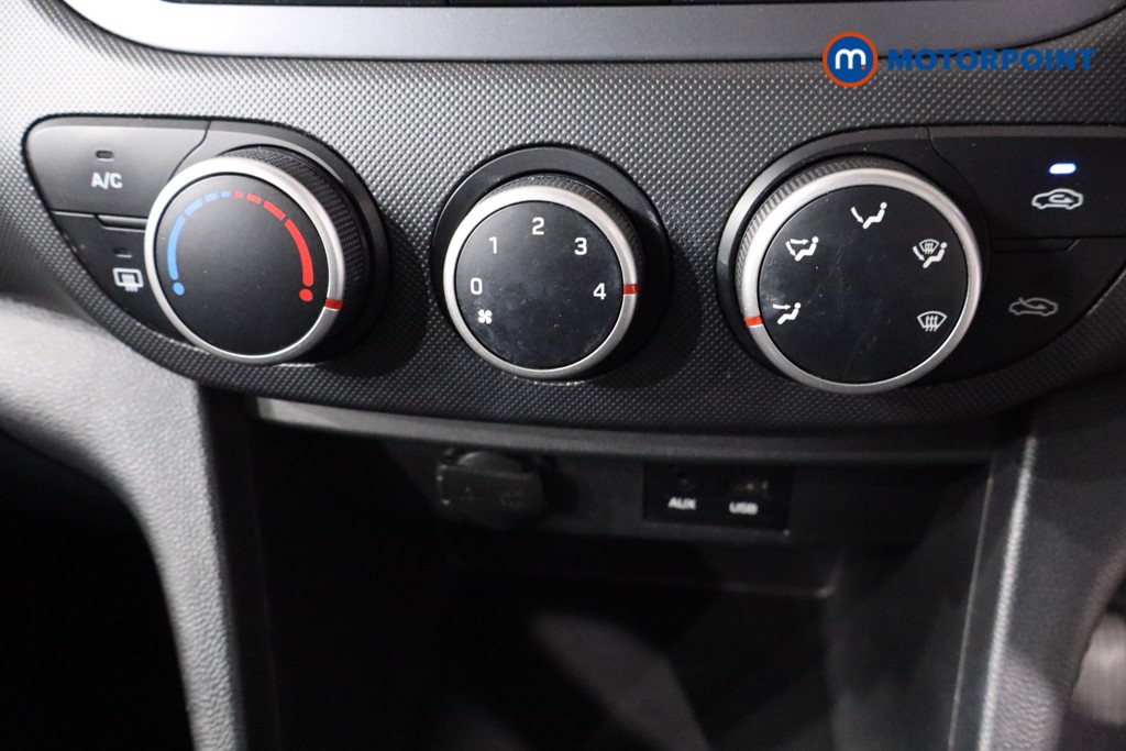 Used Hyundai i10 2019 for sale - 76508346: Photo 27