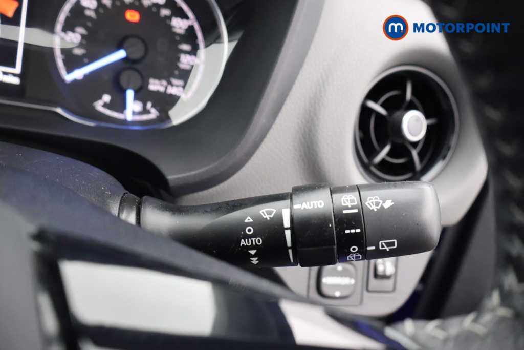 Used Toyota Yaris 2019 for sale - 77297692: Photo 14